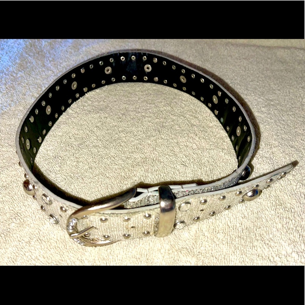 ✨3 FOR $18✨ MIX & MATCH “JUSTICE” GIRLS SPARKLE BELT, LENGTH IS 32”, SIZE XS